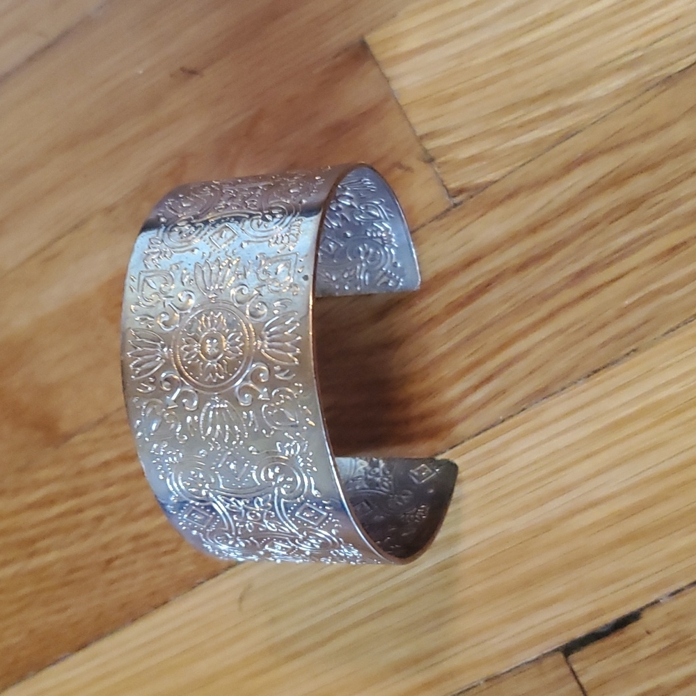 Gold-plated bangle